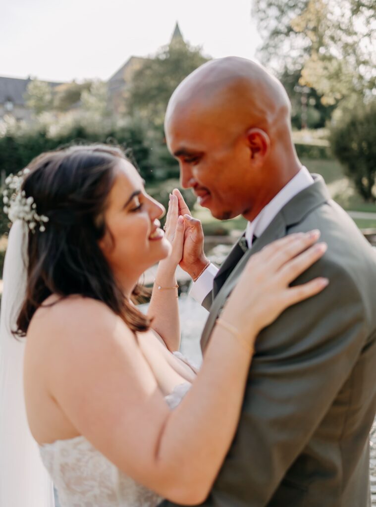 photo couple golden hour