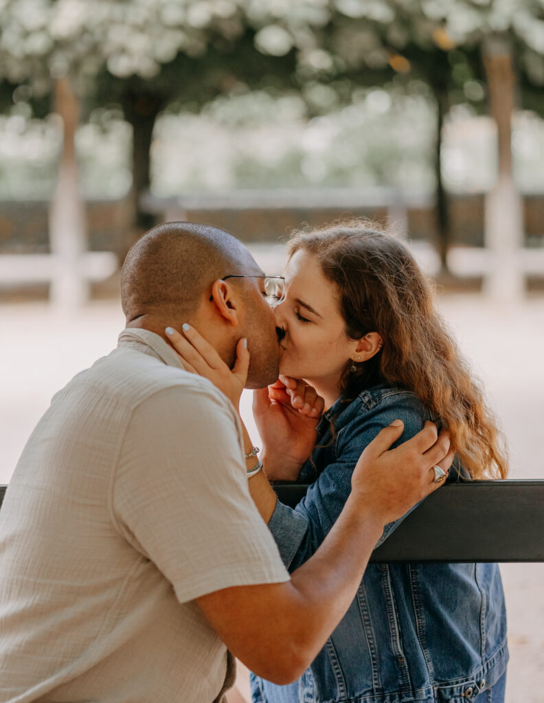 couple jardin palais royal